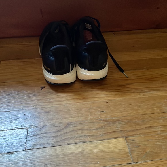 Adidas 4.0 DNA shoes ultra boasts - Picture 3 of 3